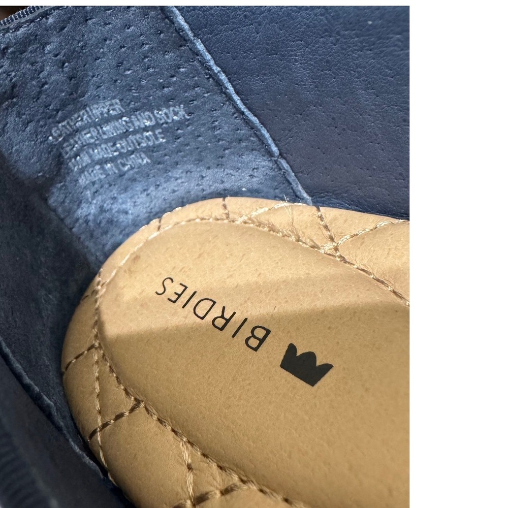 Birdies The Heron Loafers Womens 7 Navy Blue Suede Excellent Pointed Toe Flats - Picture 11 of 12